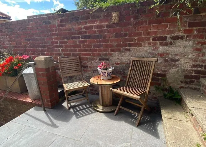 4 Bed In Oc-w1036